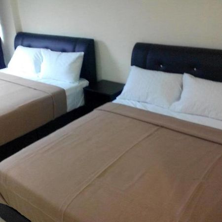 Rst Hotel Johor Bahru Quarto foto